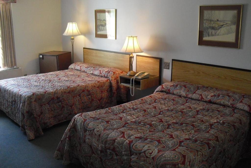 Auberge La Diligence Dolbeau-Mistassini Quarto foto