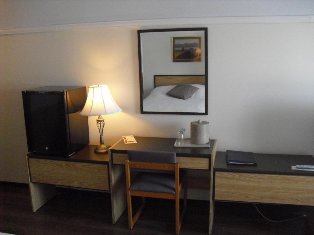 Auberge La Diligence Dolbeau-Mistassini Quarto foto
